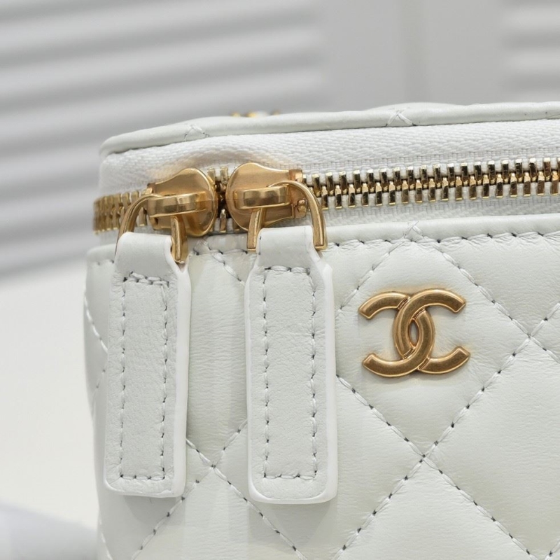 Ch**el cosmetic bags